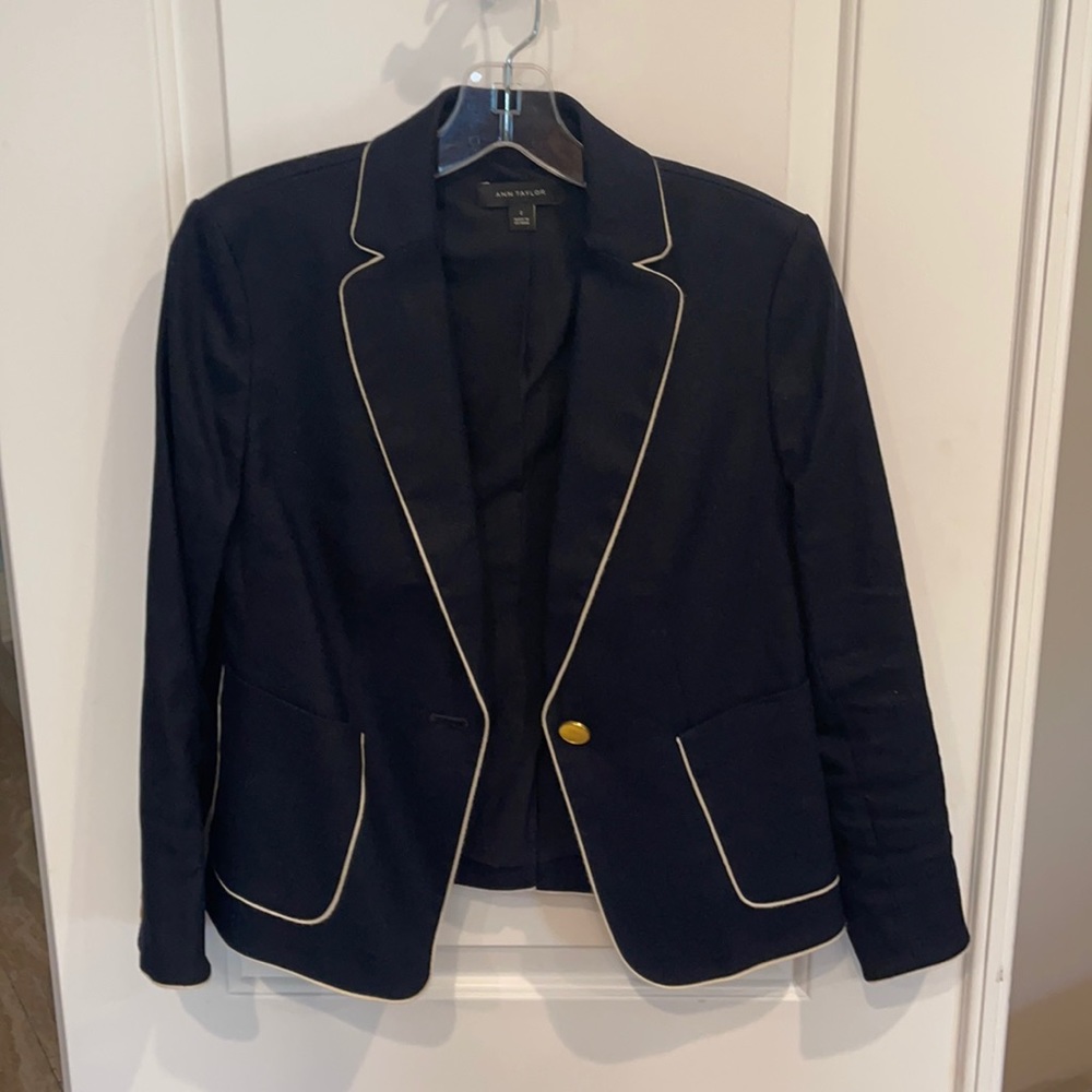 Anne Taylor Blazer Size 2
